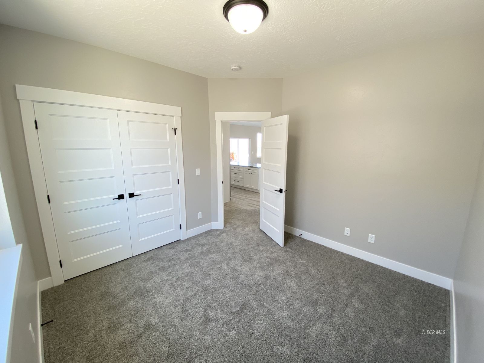267 Northglen Drive Property Photo 10