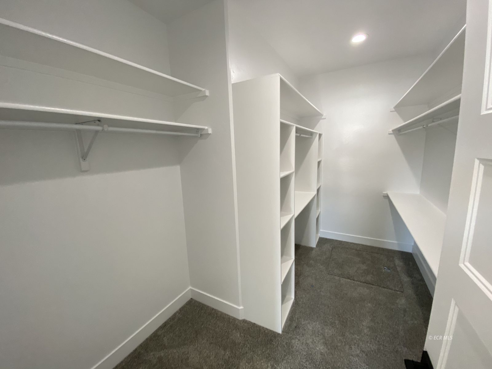 267 Northglen Drive Property Photo 17