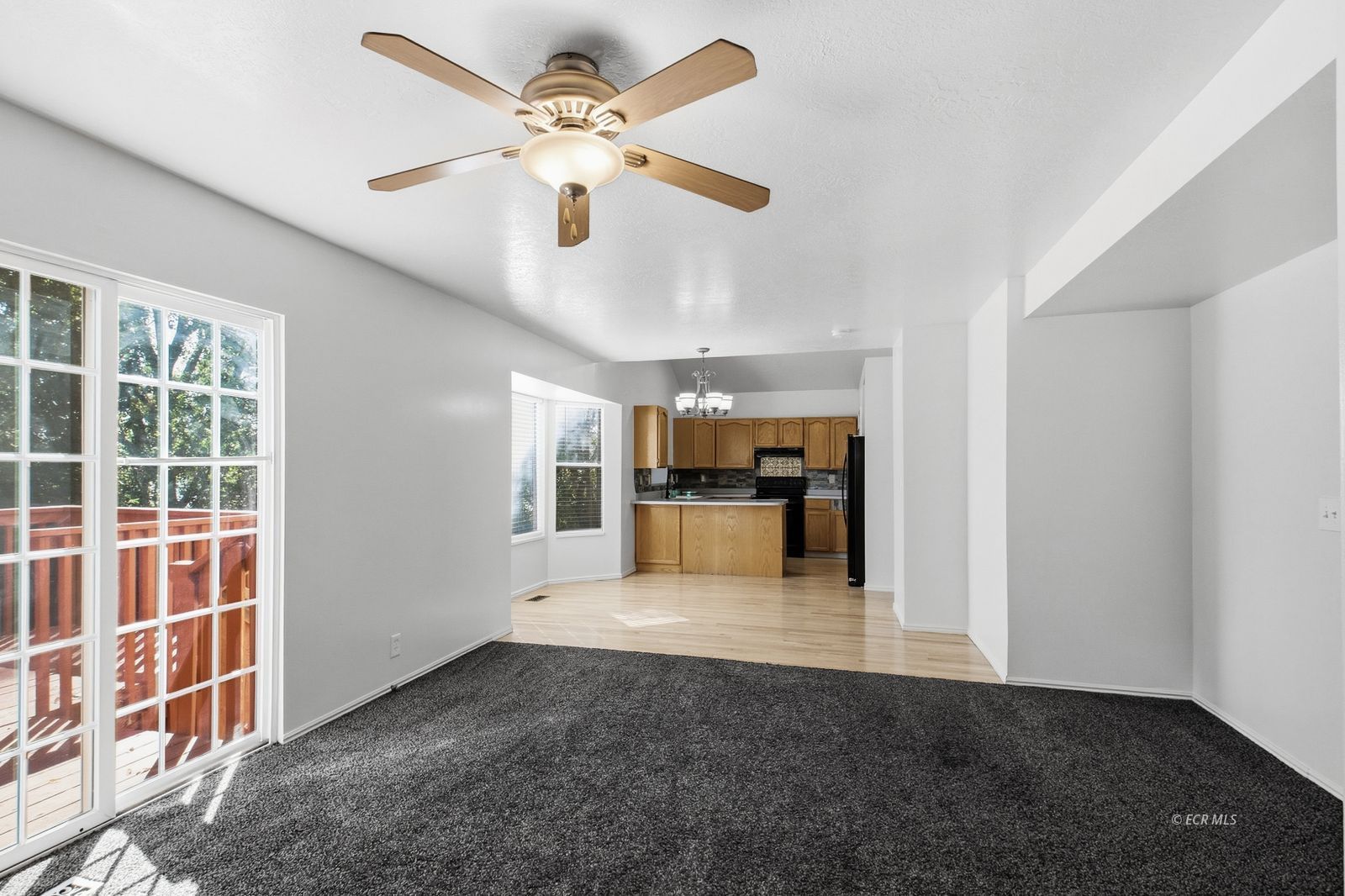 2110 Colonial Drive Property Photo 11