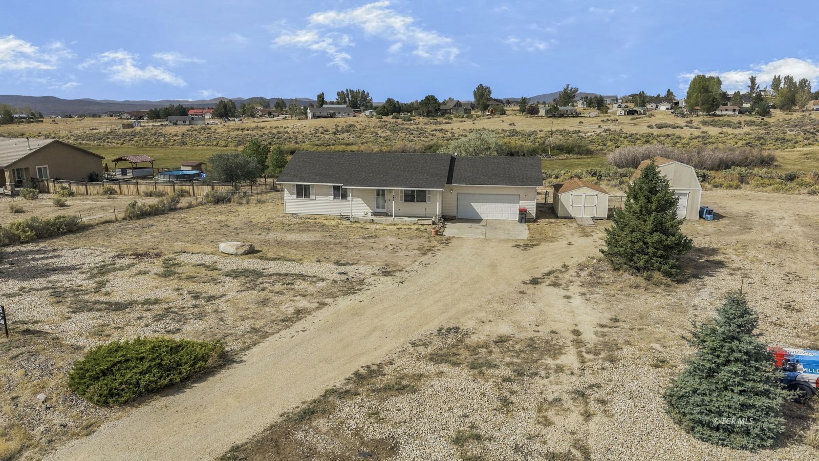 385 Royal Oak Drive Property Photo 26