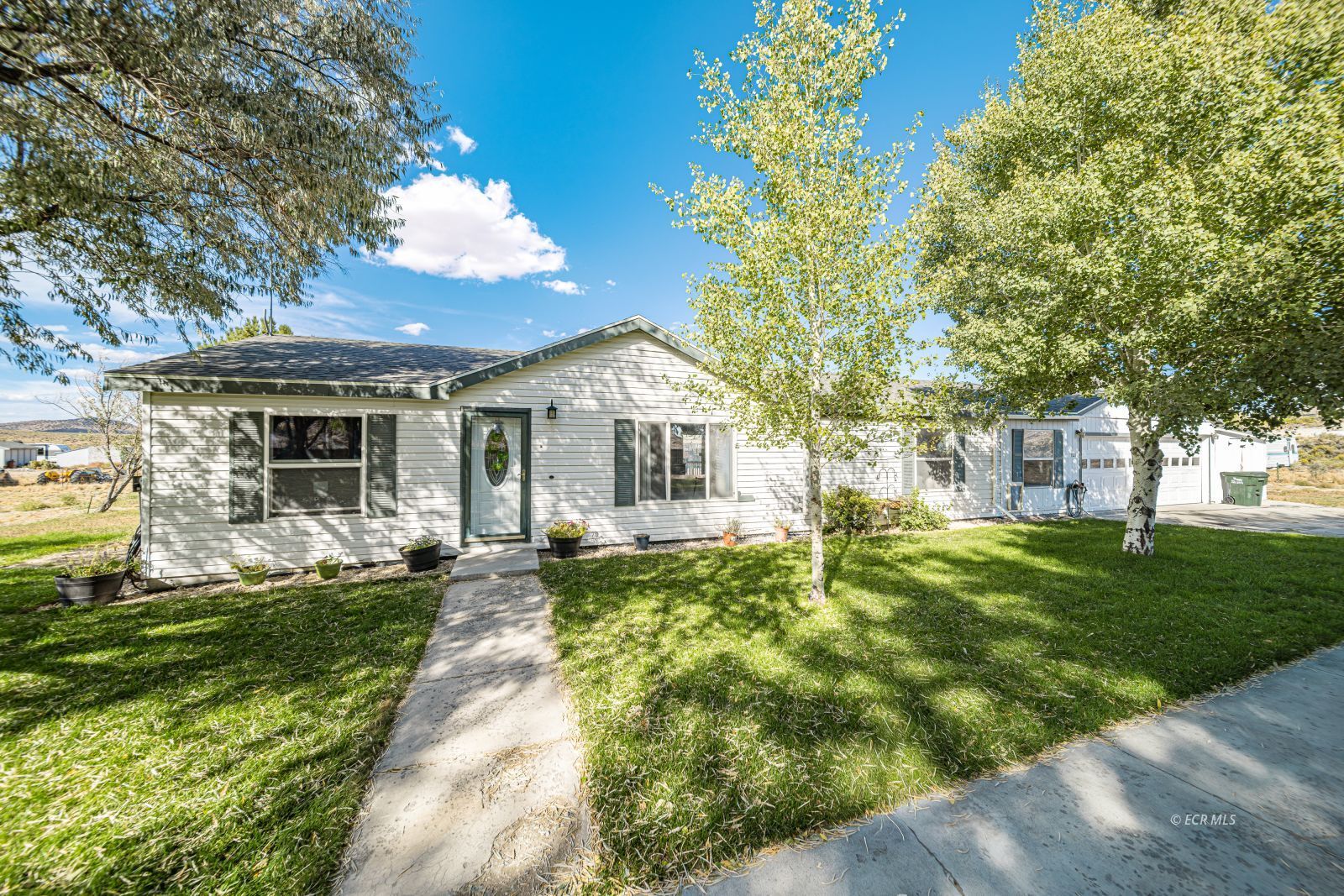 125 Sage Lake Drive Property Photo 40
