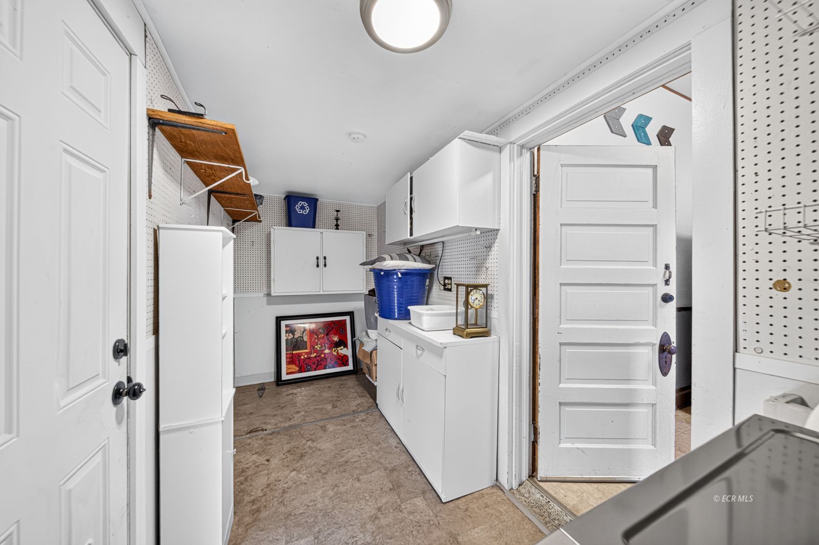 1481 Clover Avenue Property Photo 18